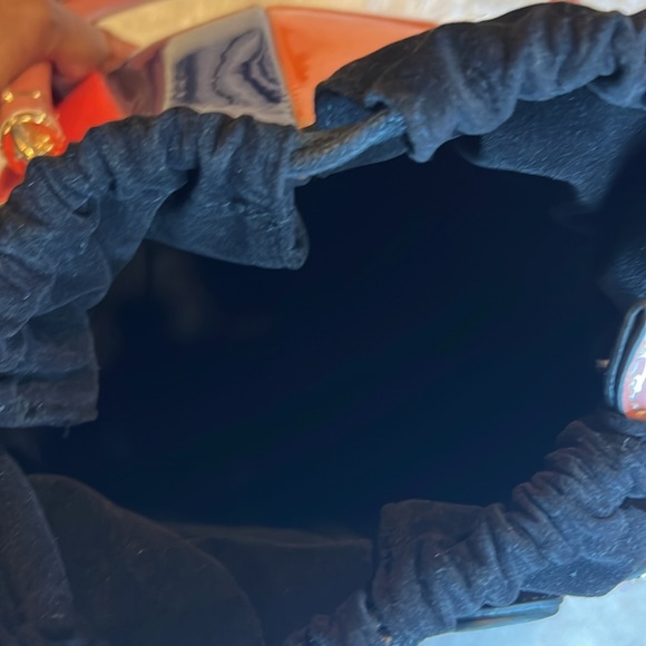 Mezon Handbag - Picture 8 of 10